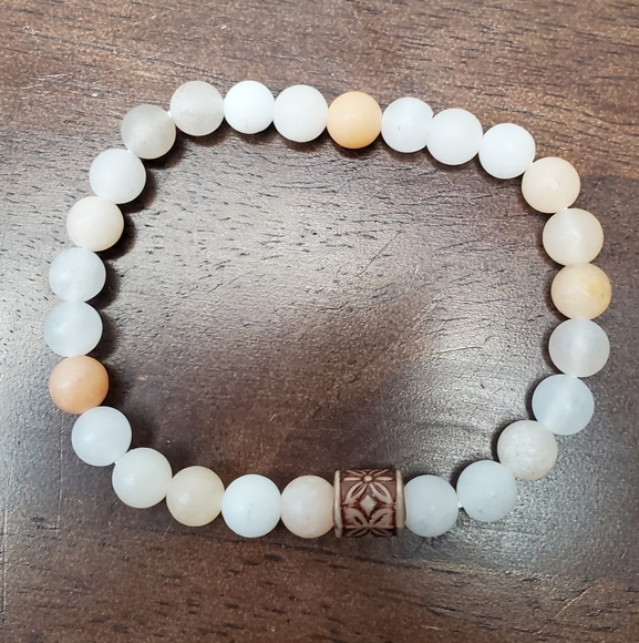 Pink Adventurine Crystal Bracelet - Picture 2 of 8